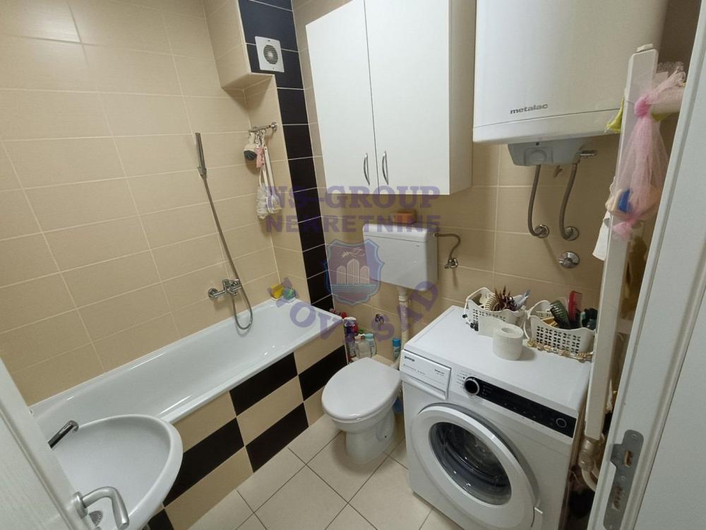 Slika 7 - Troiposoban, 65m2, Adice Novi Sad, sa terasom